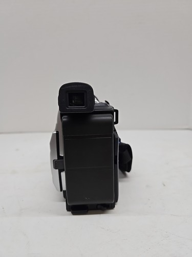 JVC Compact VHS Camcorder VHS C Model GR-AXM17U Video Camera TESTED *READ* - Picture 4 of 10