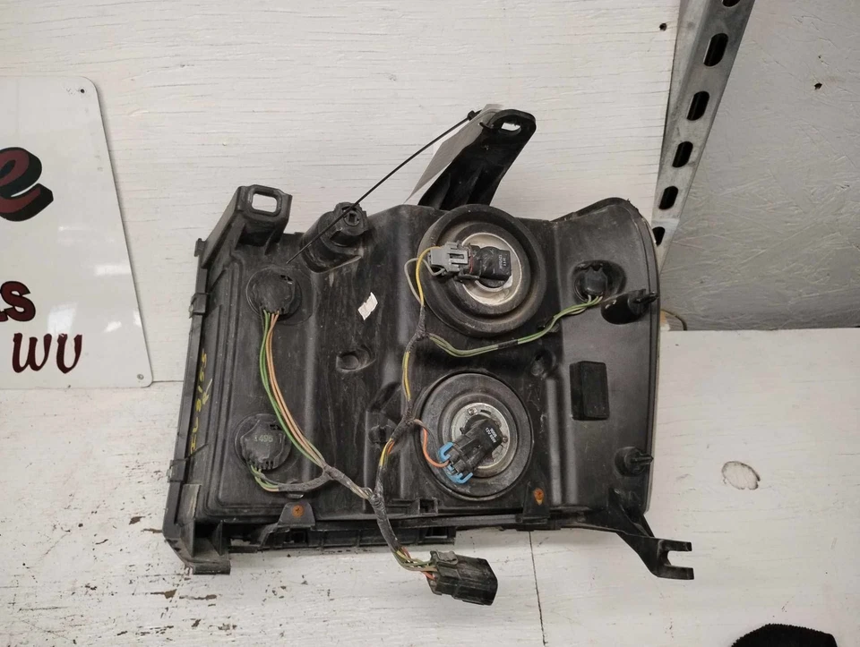 07 08 09 10 11 12 13 GMC SIERRA 1500 Headlamp Assembly Right Foto 2 de 3