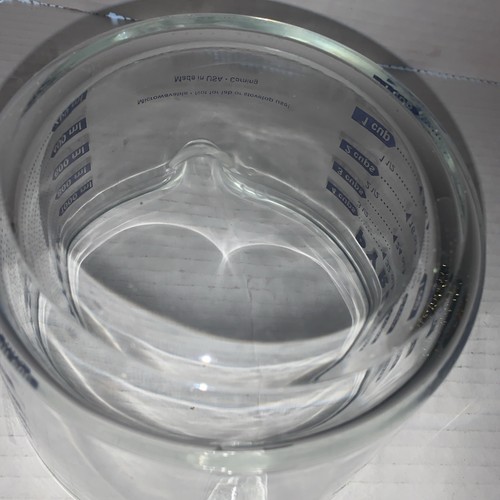 Vintage Pyrex 4 Cup Glass Measuring Cup Big 1 Quart Blue Lettering Made USA - Picture 6 of 6