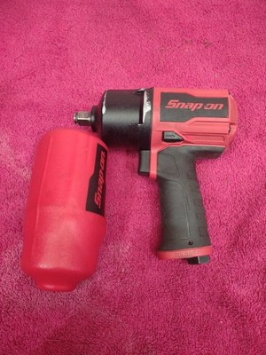 Snap On PT850 1/2  Drive Air Impact Gun Nice!
