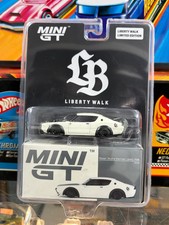 Mini GT #702 Nissan Skyline Kenmeri Liberty Walk White