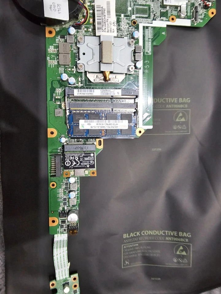 K563 HP Pavilion G6-2213sa  AMD A8-4500M 1TB 4GB Laptop Motherboard - Image 2 of 4