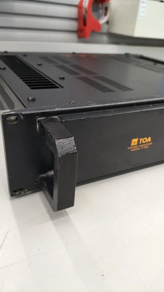 TOA P75D Stereo Power Amplifier 75W per Channel Rackmount Vintage Audio Amp - Image 2 of 4