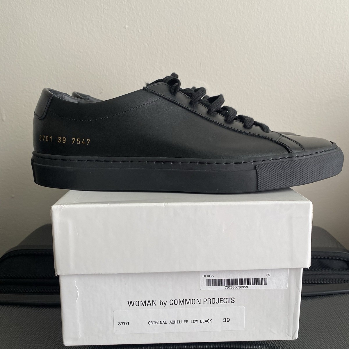 Women By Common Projects Original Low Achilles Black 
