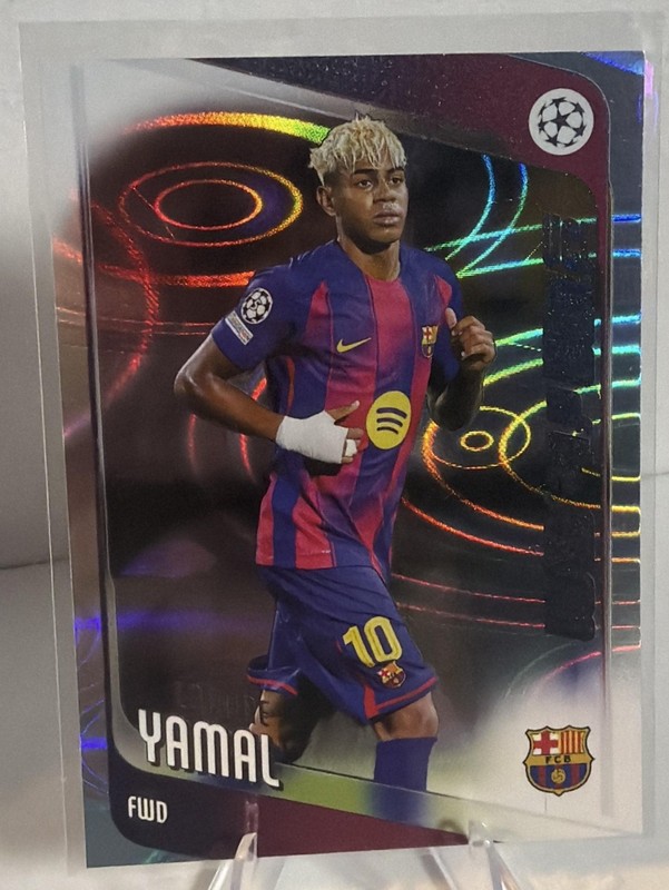 2025-26 Topps Carnaval UEFA Lamine Yamal #10 Barcelona Raindrops Holo Foil