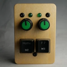 madMidiMiniClassicPlus Midi Controller 2 buttons, 2 potentiometers, 2 LEDs