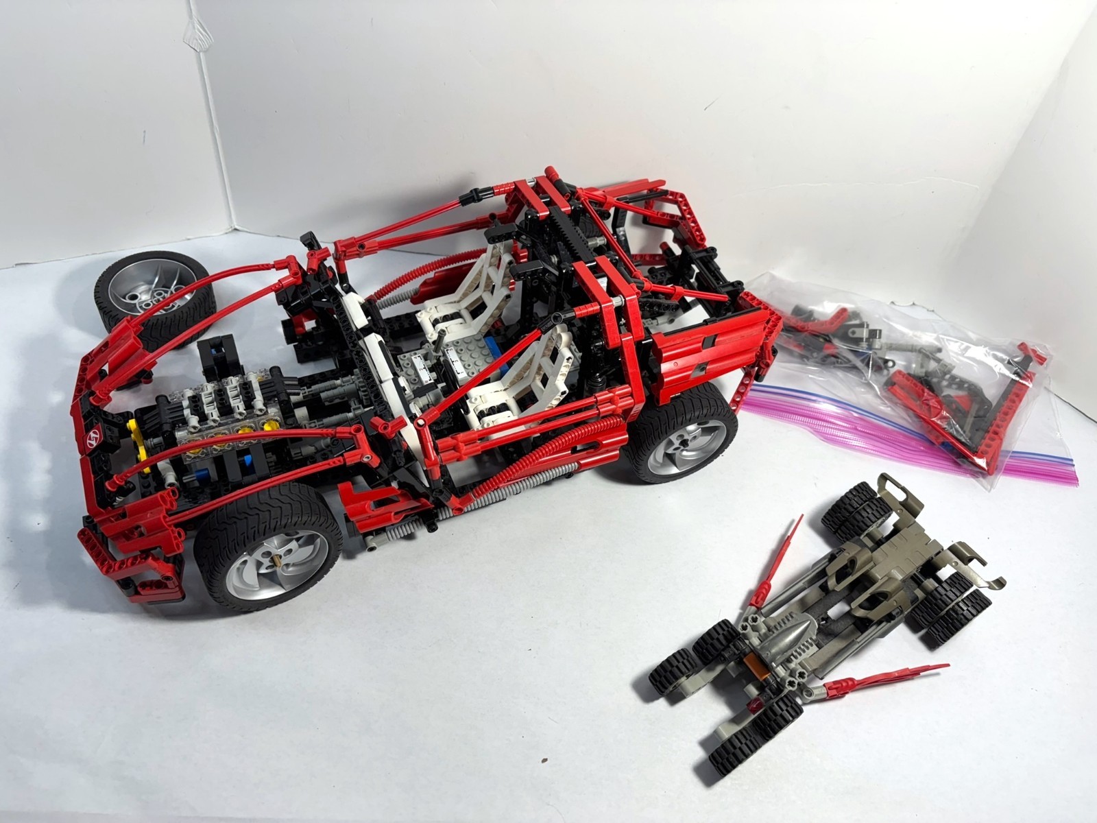 Lego Technic: Traffic: Super Street Sensation 8448 + Nitro Burner 8471 see descr
