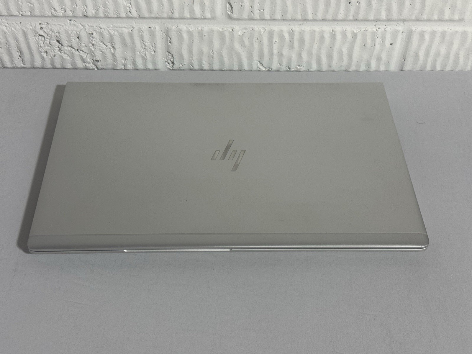 HP EliteBook 850 G5, 15.5-Inch Laptop, with INTEL CORE I7-8550U, 256 GB SSD (Solid State Drive), Windows 11 Pro