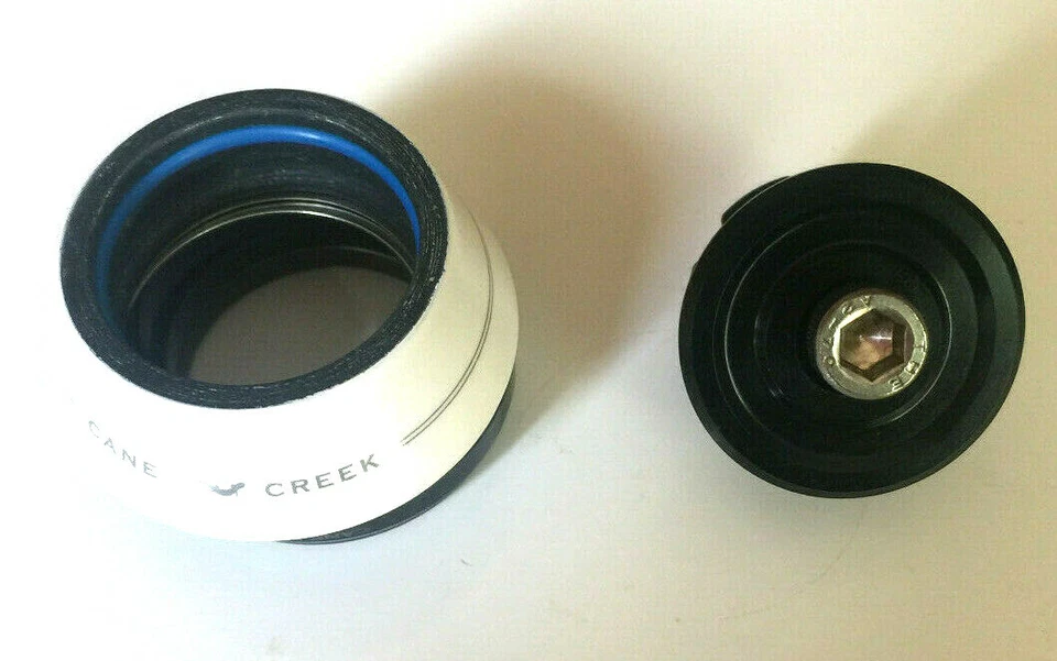 White Cane Creek Auriculares Integrados Serie 40 Rodamientos Sellados 15mm Carbono Foto 4 de 4