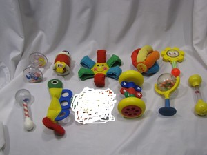 YOU-PICK-CHOOSE-1-ONE-VINTAGE-70S-80S-BABY-INFANT-TOY-JOHNSON-AND-JOHNSON