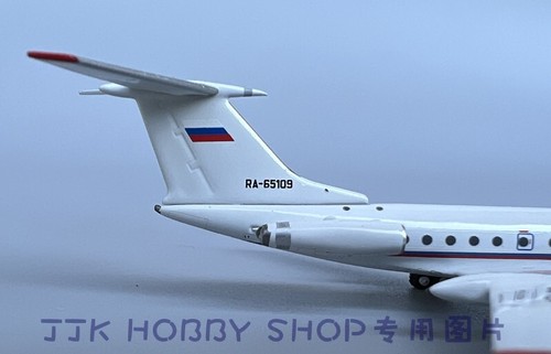 PandaModel 1/400 Russian TU-134 Tu134 special aircraft RA-65109 202216 model - Picture 7 of 10