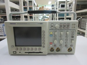 Tektronix-TDS3032-Digital-Phosphor-Oscilloscope