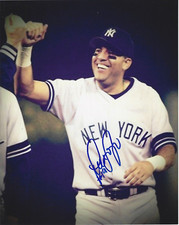 NEW YORK YANKEES LUIS SOJO SIGNED 8x10 PHOTO  W/ COA
