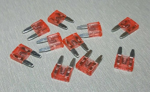 10Pcs, 3 Amp Auto Car Vehicles Standard Blade Assorted Fuse. - Picture 4 of 4