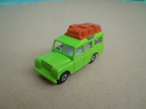 REPAINTED CUSTOM MATCHBOX SUPERFAST No. 12 LAND ROVER LIME GREEN COLOUR