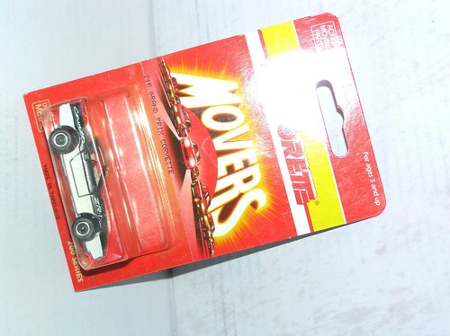 Vintage Majorette FRANCE 215 Grand Prix Corvette BLISTER **RED LIGHT SPECIAL** - Picture 2 of 3