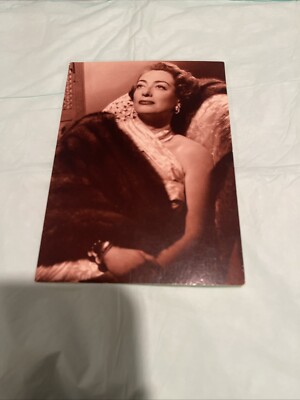 joan crawford photo. 4x6 Post Card. Vintage. Collectible