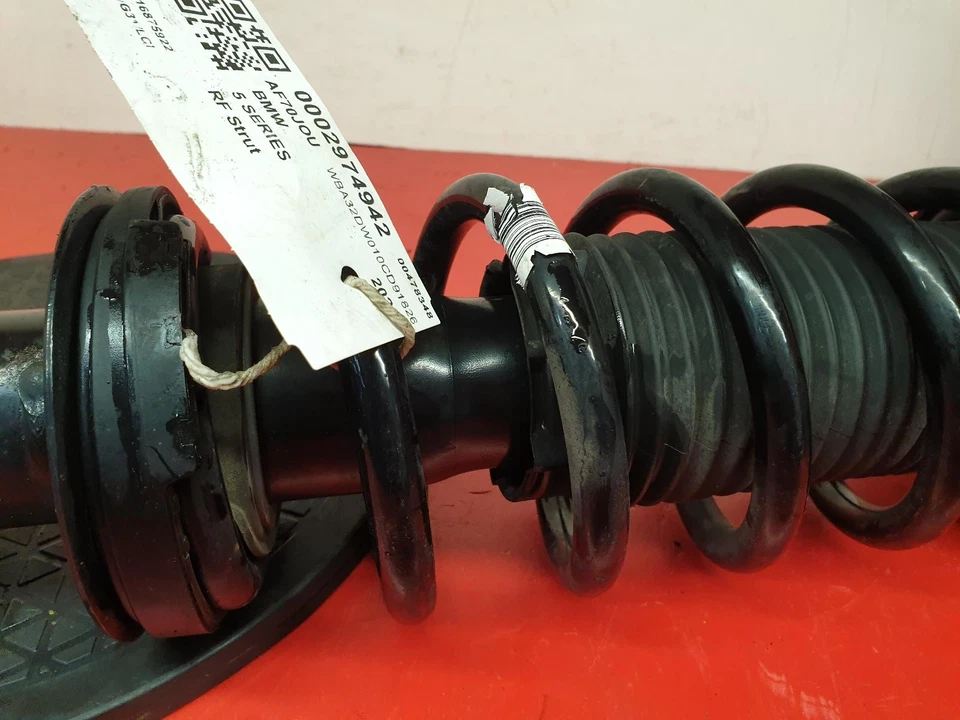 BMW 5 SERIES SHOCK ABSORBER FRONT DRIVER SIDE OFFSIDE RH 2020 2.0L DIESEL - Image 2 of 4