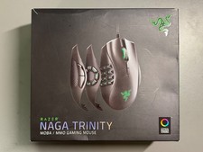 Razer Naga Trinity - 16K DPI, 3 pannelli laterali, RGB + tappetino Razer