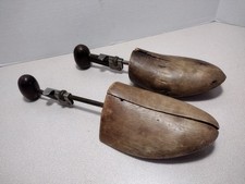 Vintage Wooden Shoe Tree Stretcher Forms Adjustable Men  s Women  s