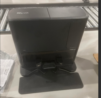 #ad SHARK MATRIX PLUS 2IN1 ROBOT VACUUM MOP BAGLESS SELF EMPTY BASE BLACK SILVER $199.00