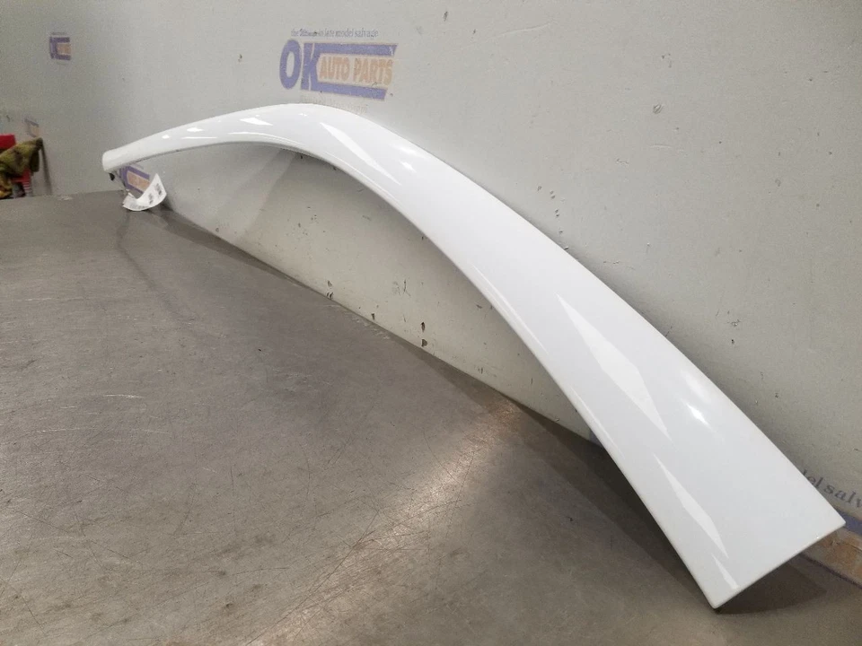 94 FORD MUSTANG SVT COBRA CUPÉ PILAR EXTERIOR PARABRISAS MOLDURA CONDUCTOR IZQUIERDO Foto 3 de 4