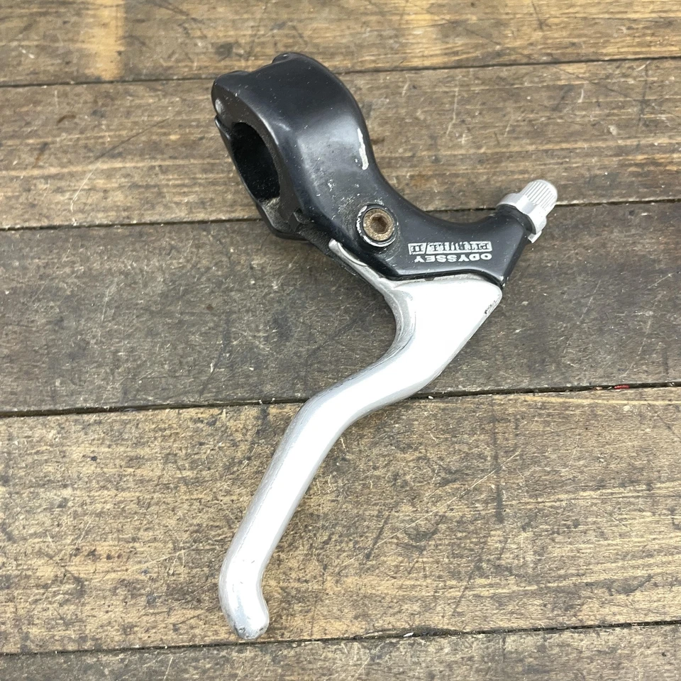 Vintage Odyssey Pitbull BMX Alavanca de Freio Direita DOBRADIÇA Puxador Curto Preto Anos 90 Canti - Imagem 4 de 4