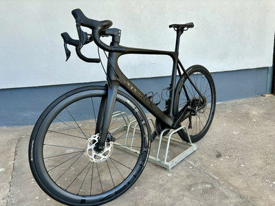 Storck Fascenario.3 Comp, Shimano 105 Di2 2x12, ZJ Comp 40R, Kauf 05/2023