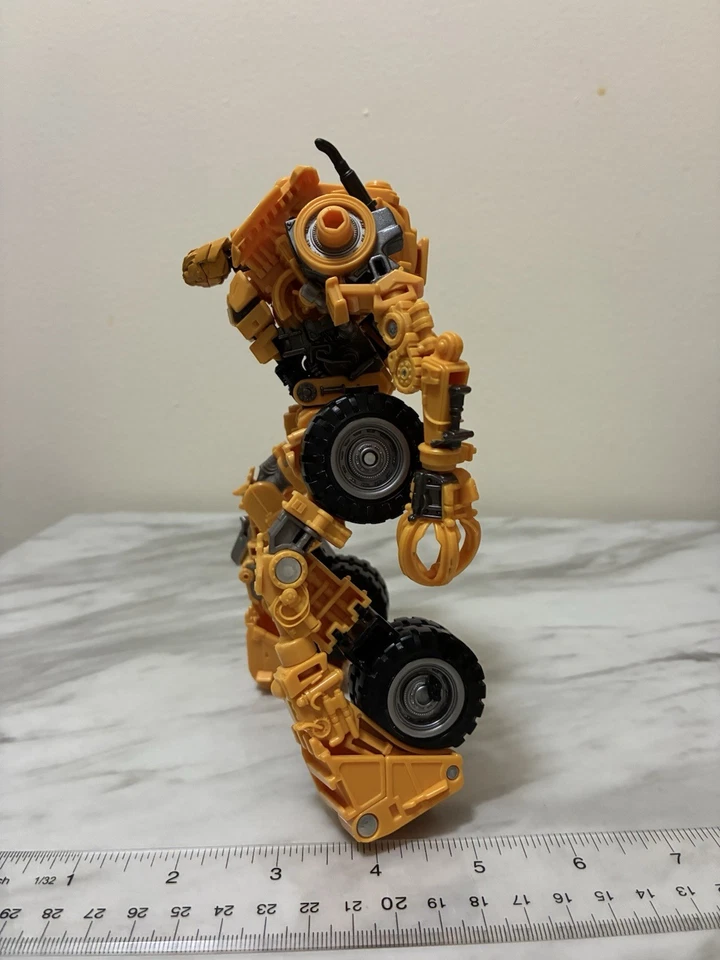 Transformers Studio Series Scrapper SS-60 Hasbro - Изображение 3 из 4