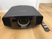 Sony VPL-VW570ES - Nativer 4K Beamer / Projek...
