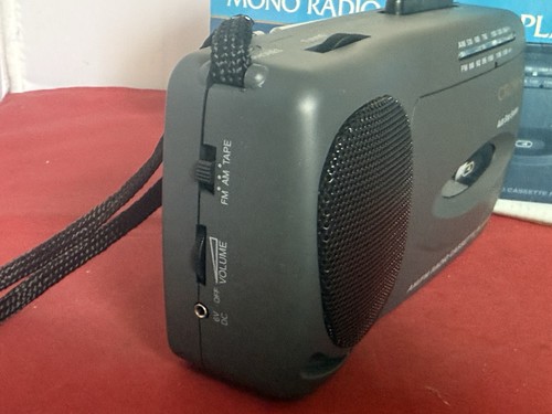Radio Lettore Cassette Corona CRM8028 Mono Nastro Portatile - Foto 3 di 6
