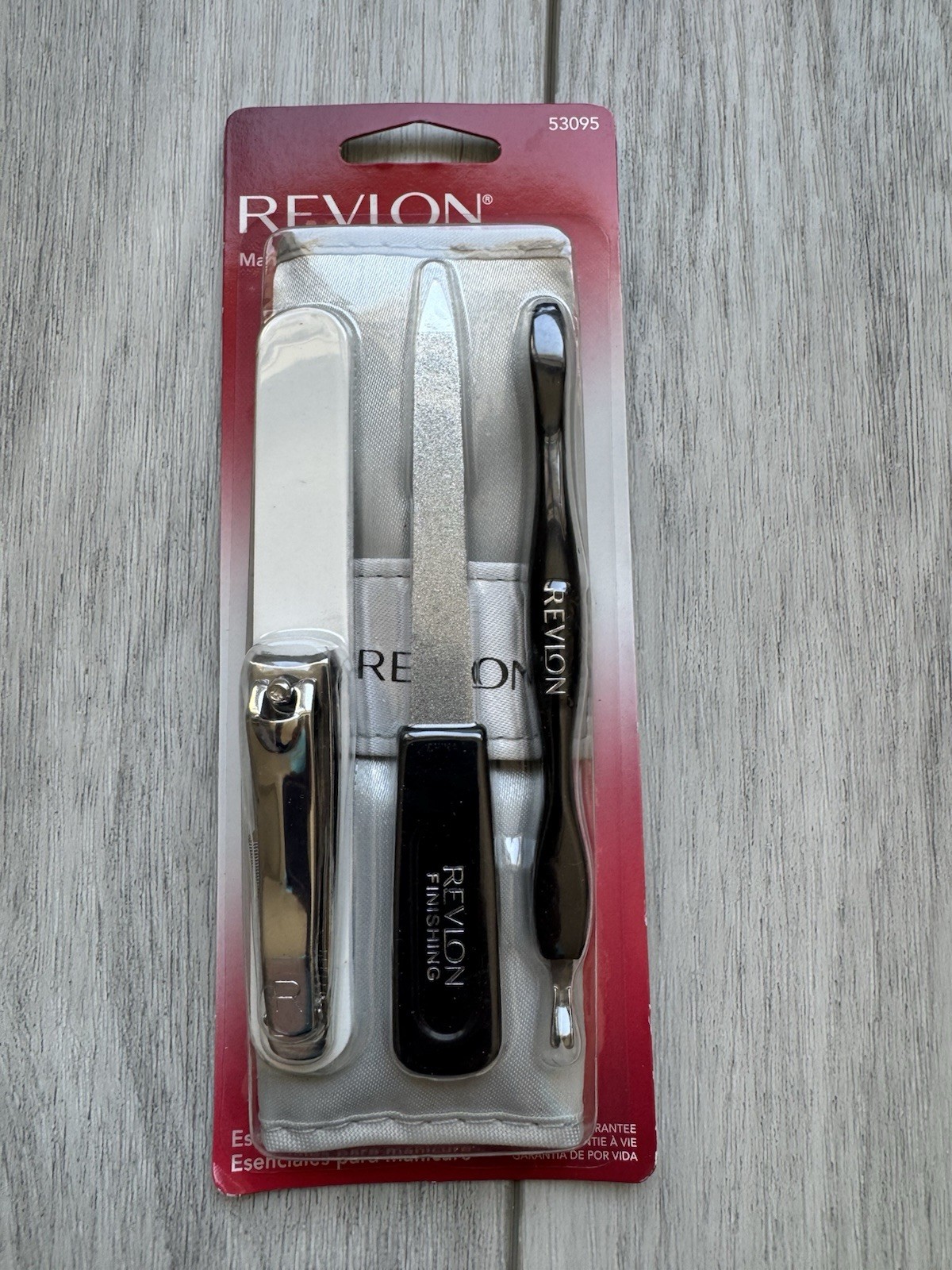Revlon 5-Piece Acrylic Manicure Set in Silver with Nylon Case-image
