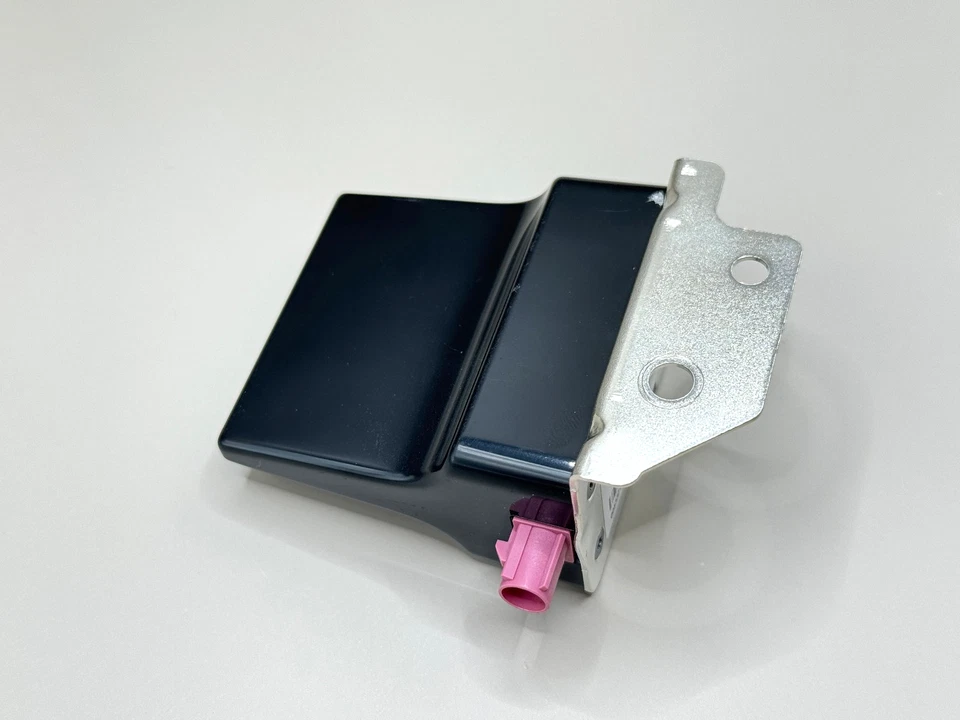 🧩 2017-2026 RAM 1500 Classic 2500 3500 OEM MÓDULO ANTENA SATÉLITE 68293977AA Foto 2 de 4