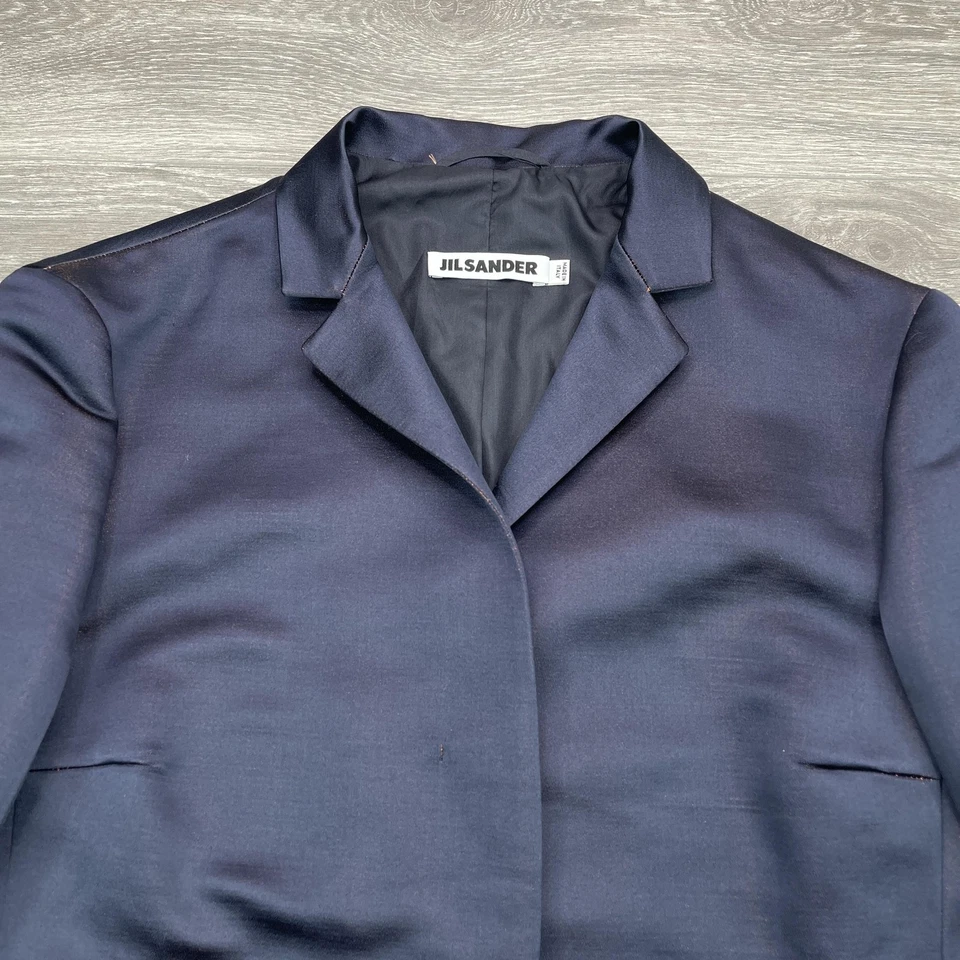 Blazer feminino Jil Sander 42 azul marinho cobre metálico mistura de seda sob medida Itália chique - Imagem 2 de 4