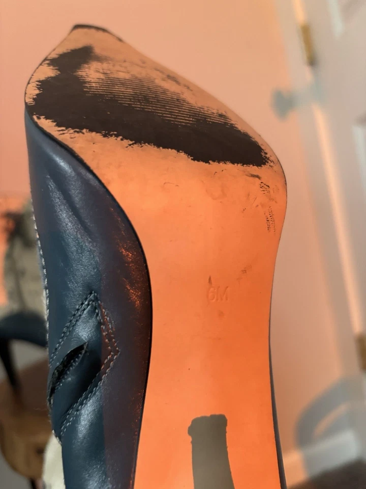 Rare Vintage Nordstrom Vis A Vie Blue And White Cowhide Pointed Toe Heel Boots - Image 4 of 4