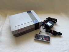 Nintendo NES Spielkonsole NESE-001, getestet,...