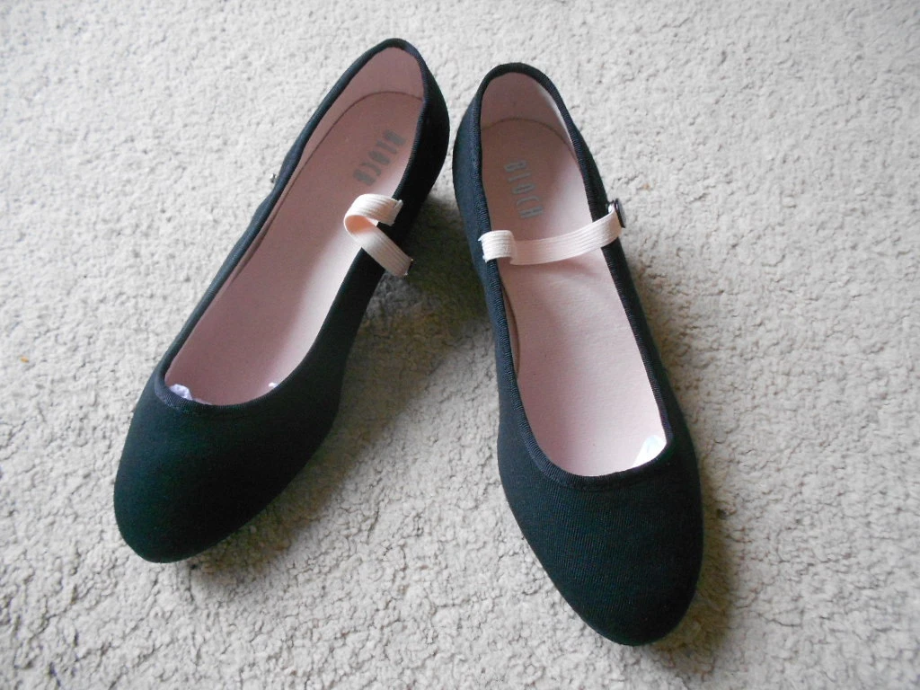 Character store shoes ebay