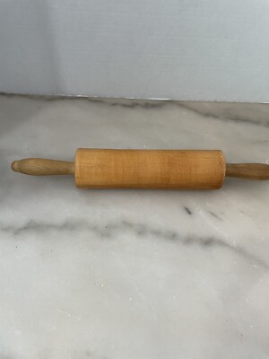 Vintage Wood Rolling Pin 15  Baking Pie Crust Cookie Dough Kitchen Tool Decor