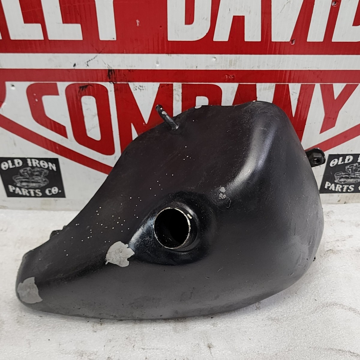 Harley Davidson Sportster Oil Tank Xl Xlh Xlch 1200 1000 883 900