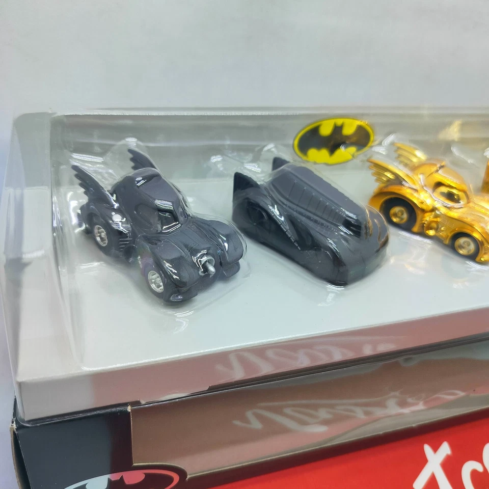 Бэтмобиль Takara Choro-Q Batman 1989 & Batman Returns 1 из 2000 ограниченный выпуск  - Изображение 4 из 4