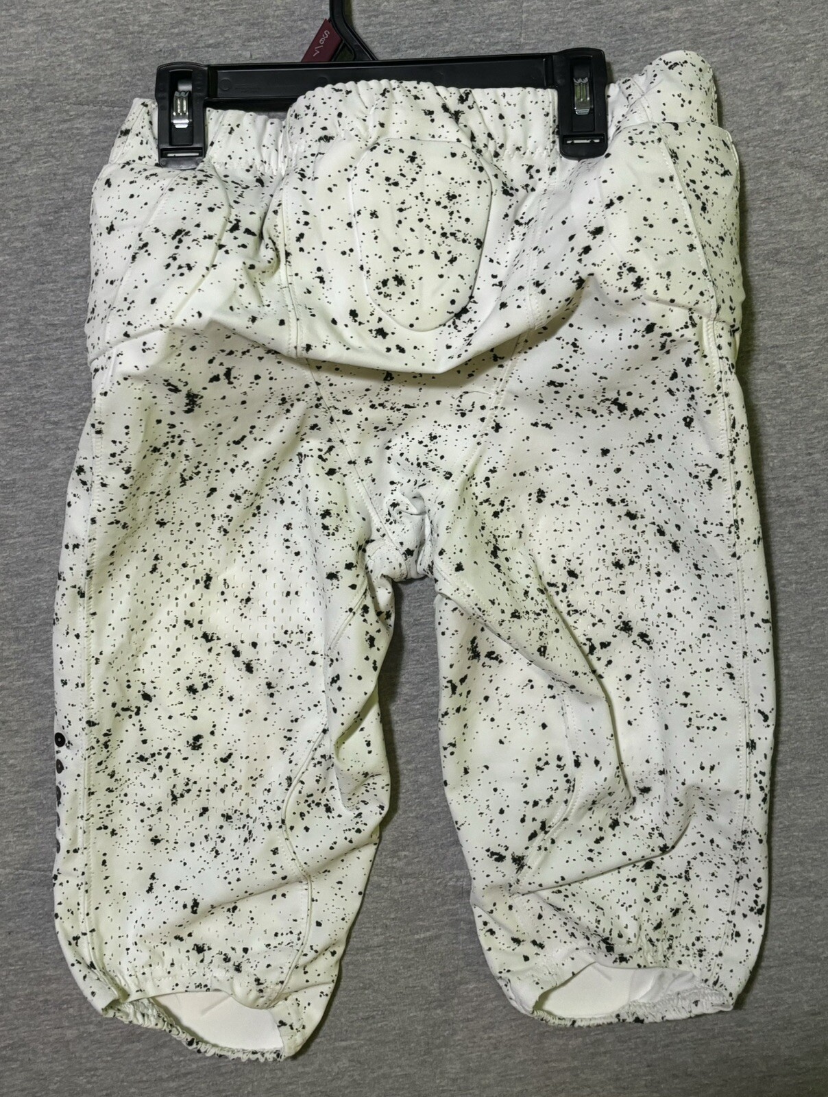 Picture 2 of 11