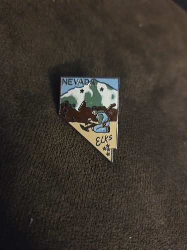Vintage Elks Lodge Nevada Cap Hat Lapel Jacket Pin Pinback Miner Mountain  - Picture 1 of 2