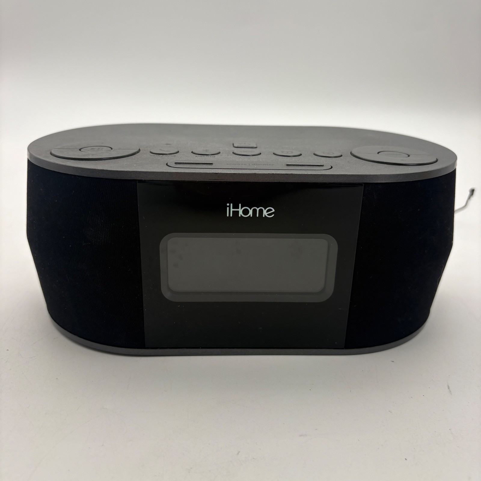 iHome iBT38 Bluetooth Dual Alarm Clock Radio USB Charger FM Speaker