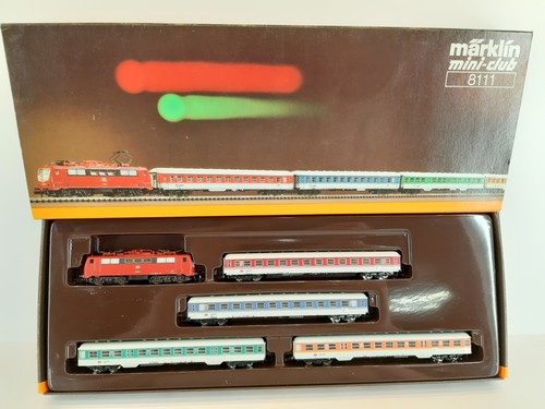 GWA965 Märklin 8111 Spur Z - Demonstrationszug Farbkonzept der DB - Analog in OV | Condition: Gebraucht