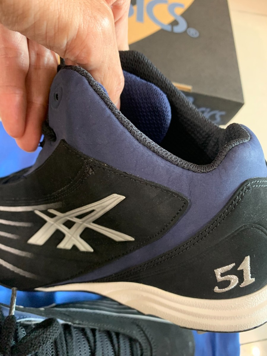 2004 SEATTLE Mariners ICHIRO SUZUKI Game Issued Limited Auto Asics