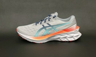 Asics Novablast 2 Gr.42 (26,5cm) Neu Ovp 