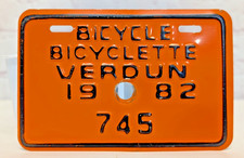 Original vintage Verdun Québec  1982 bicycle licence plate number 745