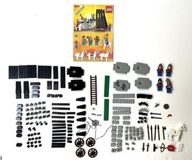 LEGO Castle 6061 Siege Tower Crusaders, complete w/ 4 minifigs, horse, 1984
