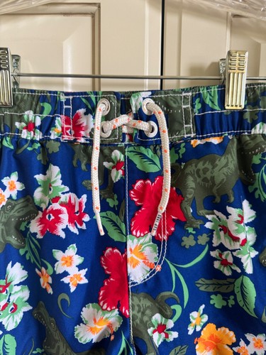 Boy's GAP KIDS Hawaiian Dinosaur & Hibiscus Swim Board Shorts Size Small (6-7) - Picture 2 of 6