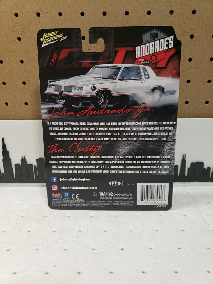 Oldsmobile Cutlass Street Outlaws The Cutty 1982 Johnny Lightning Foto 3 de 3